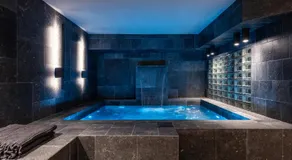 The Saints Inn & Spa - Image 3