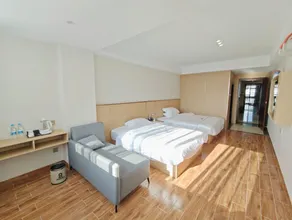Milady Hotel - Image 5