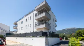 Penthouse Apartments East and West Star - Image 5