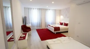 ÍSIS Guest House - Image 2