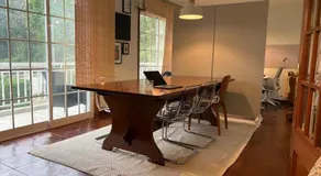 The Eira - Spacious home with lush garden - Image 3