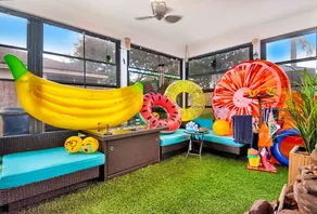 Urban Oasis W/hot Tub, Heated Pool And Private Movie Theater 2 Bedroom Home by RedAwning - Image 4