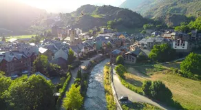 Apartament familiar amb vistes i cèntric by RURAL D'ÀNEU - Image 4