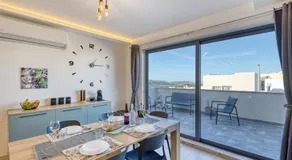 Town's End Views - By Solea Holiday Homes - Image 3
