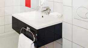 Park Inn by Radisson Birmingham West - Image 3