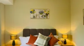 Rockmount House - Image 2