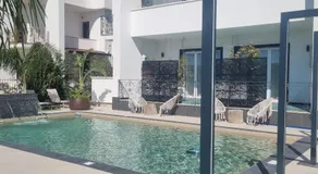 Viroga Suite Apartments - Image 3