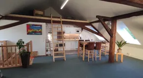 zentrumsnahes Wohnen in der Alten Schule am See - Image 2