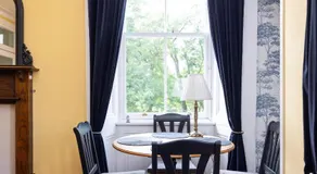 Edinburgh Holyrood Park Views Apartment - Image 5