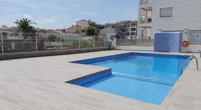 Apartament amb piscina - Image 3