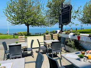 Seabreeze at Babbacombe - Image 2