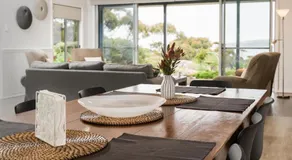 Emu Bay Holiday Homes - Image 3