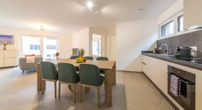 Halternative Residence Rose - Image 3