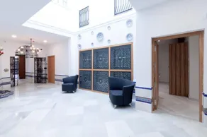 Casa Gloria Apartments - Image 3