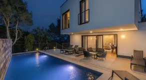 Villa Amelie with pool&whirpool&sauna - Image 3