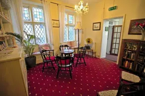Lewinsdale Lodge - Image 5