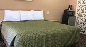 Budget Inn - Laytonville - Image 5