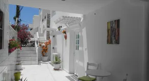 Nicolas Antiparos - Image 5