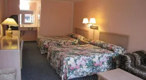 Nisei Inn - Image 5