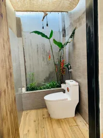 Happy House - Image 2