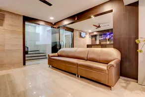 Hotel O Everest Lodging Vashi - Image 3