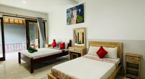 COCONUT BEACH BUNGALOWs & WARUNG 2 - Image 2