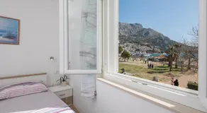 Sandy Beach Apartment - Image 2