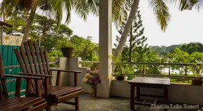 Shashin Lake Resort - Image 2