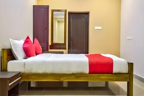 Grand Ocean Inn - Image 3