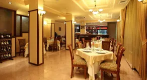 Contessa Hotel - Image 5