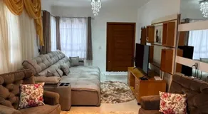 Casa com Piscina Gigante, Lareira e Churrasqueira - Image 2