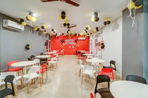 Hotel O JPS Grand Hotel - Image 2