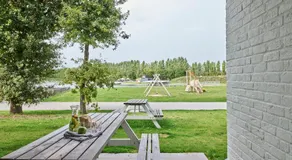 Holiday Suites Jabbeke - Klein Strand - Image 4