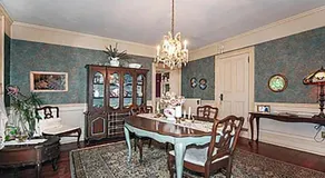 Historic Main Street Getaway - Image 4