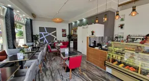 FHS ApartHotel - Image 3