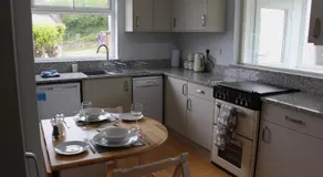 ‘Sea Glimpse’ in the coastal Devon village of East Prawle - Image 5