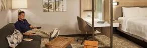 SpringHill Suites by Marriott Richmond Airport - Image 1