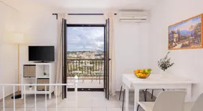 Beautiful Seaview Apartments Loncar - Image 2
