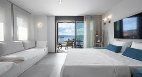 Blue Whisper Luxury Living Suites - Image 2