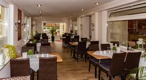 Hotel Neptun - Image 2