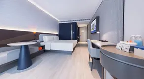 Atour Light Hotel Wuhan Hankou Railway Station Tangjiadun Subway Station - Image 2