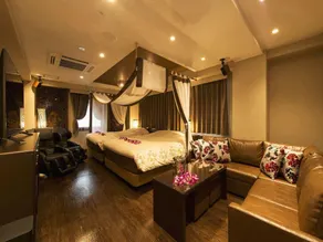 Hotel Balian Resort Namba Shinsaibashi - Near Dotonbori - Image 2