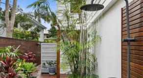 Sunshine Beach Gem - Image 2