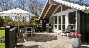 Gorgeous Home In Ulfborg With Kitchen - Image 3