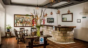 Hotel Los Portales Inn - Image 4