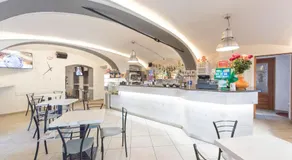 Hotel Bacco - Image 2