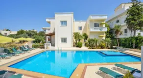 Poseidon Apartments - Image 2