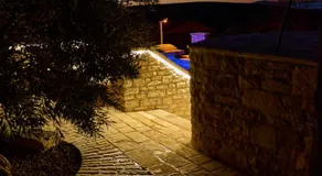 Villa Stone Lace - Image 4