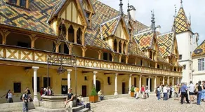 Maison calme à Beaune - Image 4