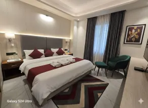 Hotel Divine Vista - Image 2